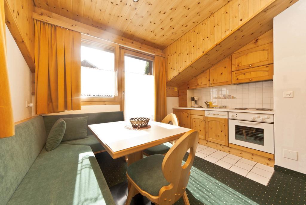 Appartement Laerchenhof Samnaun Room photo